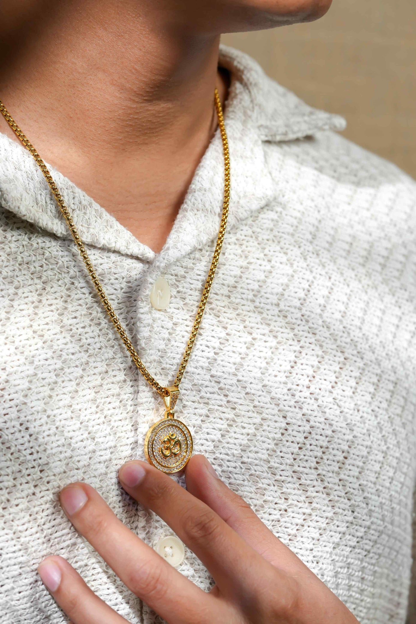 🕉️✨ Om Symbol Pendant with Chain – Spiritual Style for Men ✨🕉️