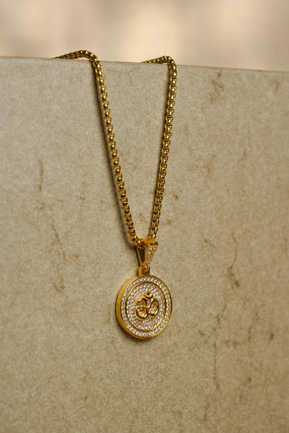 🕉️✨ Om Symbol Pendant with Chain – Spiritual Style for Men ✨🕉️
