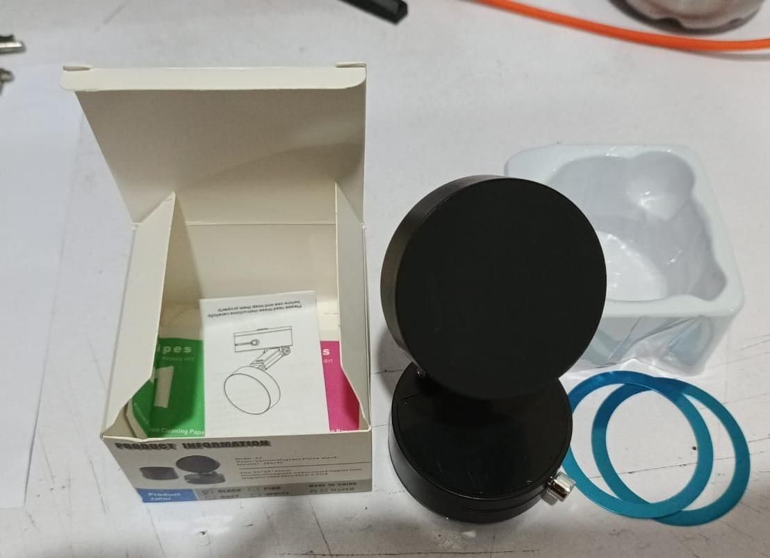 🚗 Vacuum Magnetic Suction Phone Holder 📱